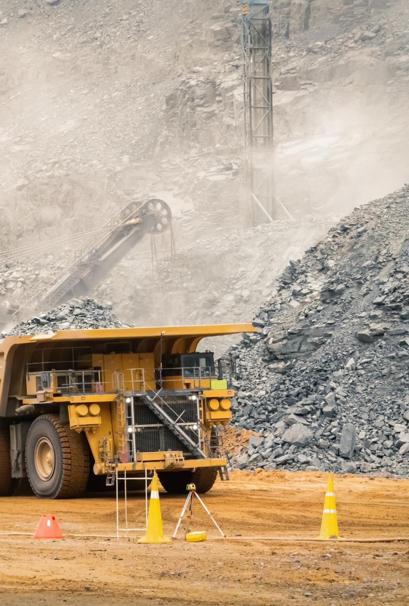Mine Production & Distribution Scheduling 